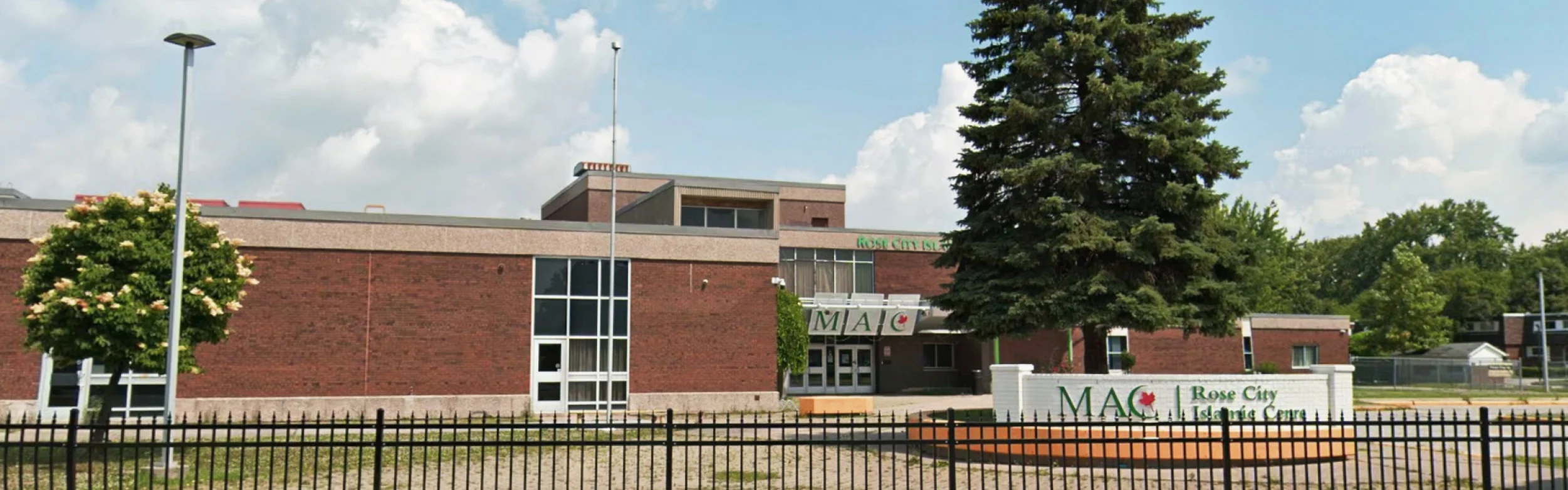 Exterior view of Rose City Islamic Centre  Windsor building